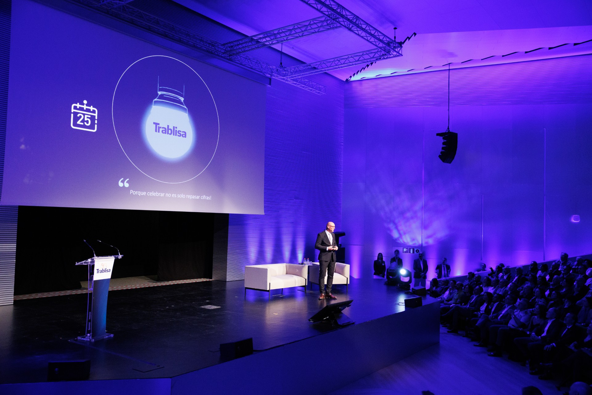 IMPULSA BALEARS traza el paralelismo entre la historia de Trablisa y la transformación económica del archipiélago