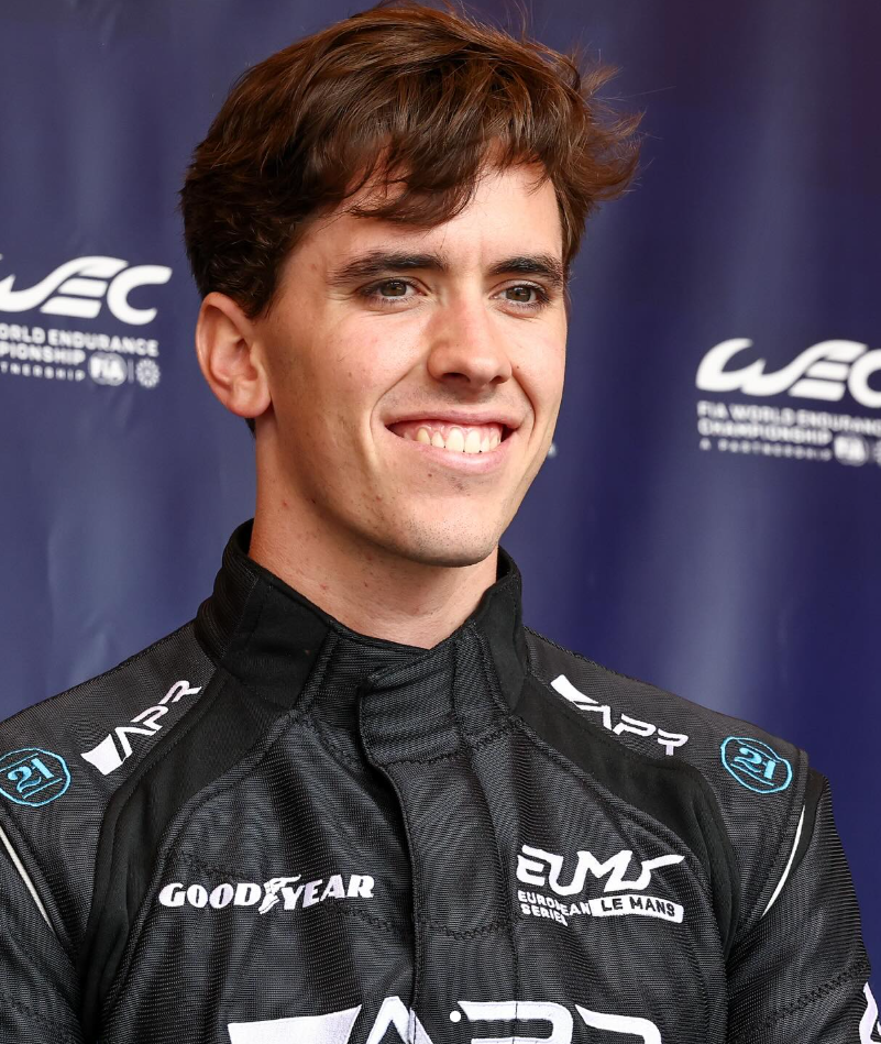 Lorenzo James Fluxá